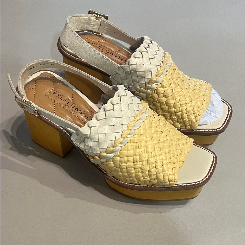 Kelsi Dagger Women's Yellow and Cream Platform Heels